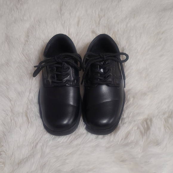 Stacy Adams Lace-Up Dress Shoes, Child Size 7 - Picture 1 of 5